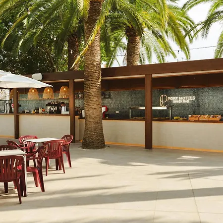 Port Hotel 3*