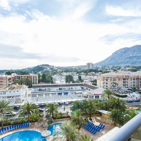Port 3* Denia