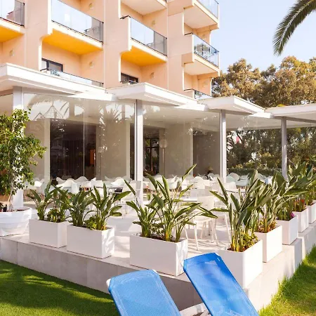 Port Hotel 3*