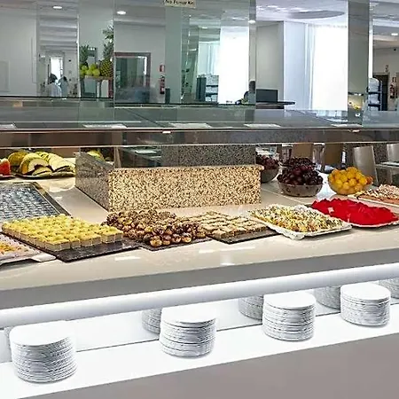 Port Hotel 3*