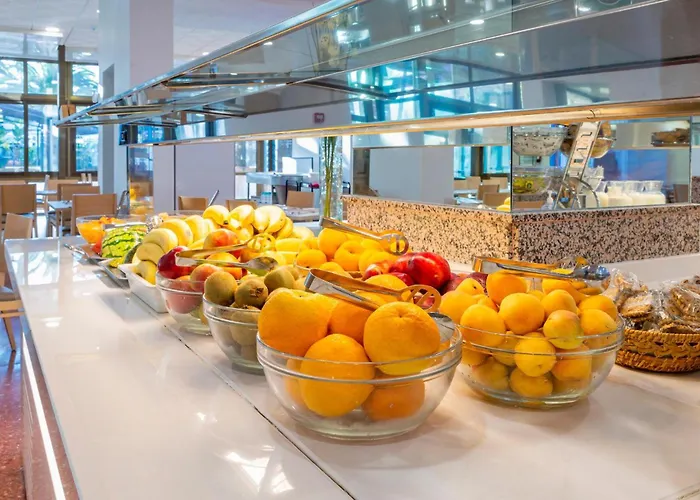 Готель Port 3*